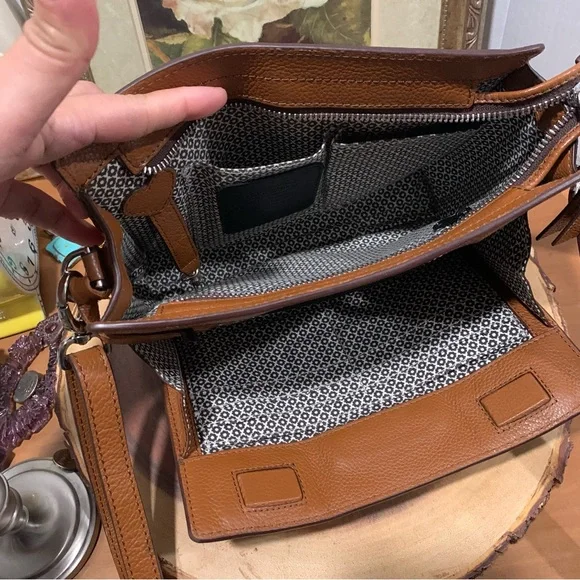 Brighton Organizer Crossbody FINDLEY Bag Purse Leather - Picture 7 of 8